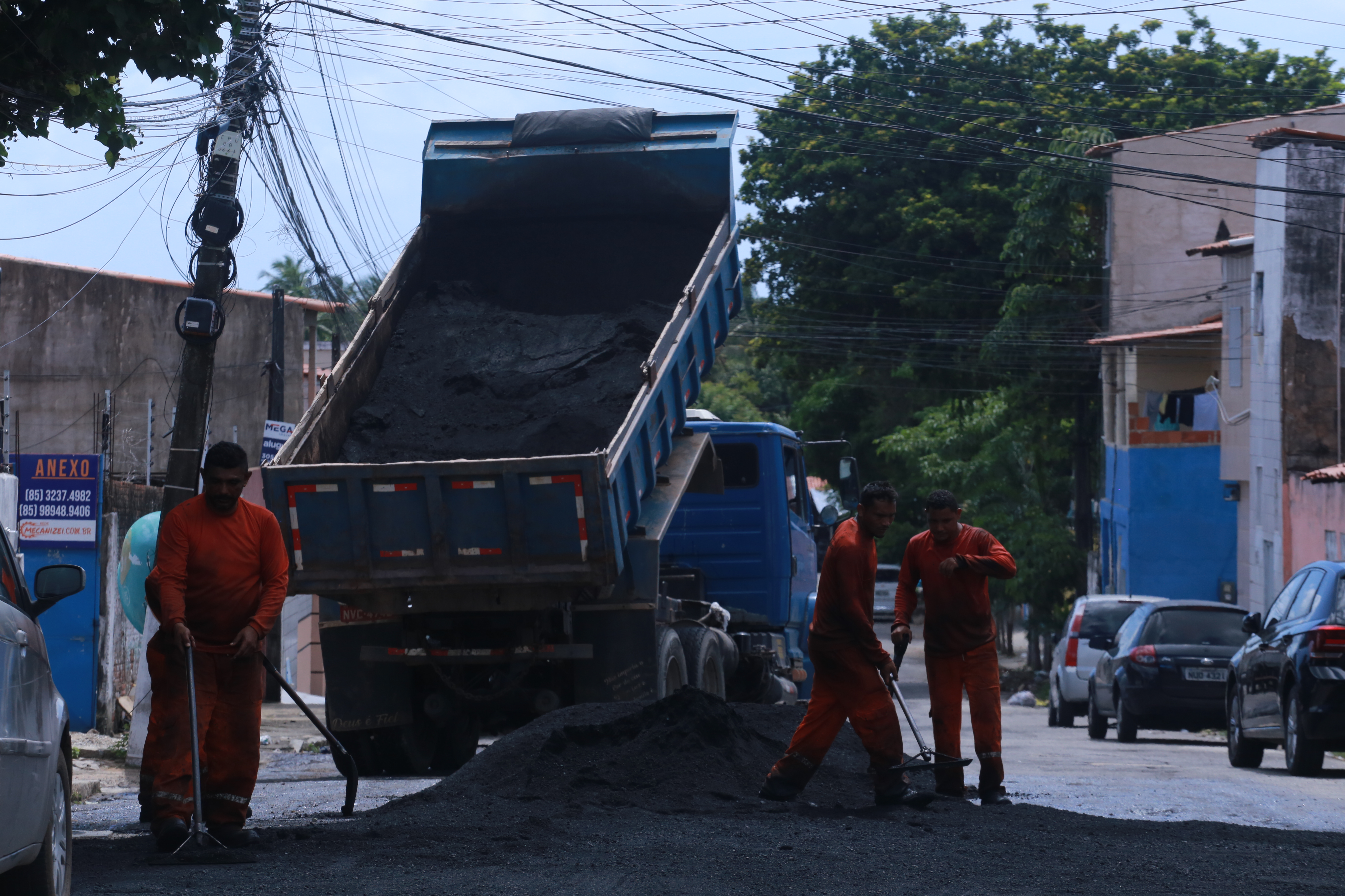 caminhão de asfalto